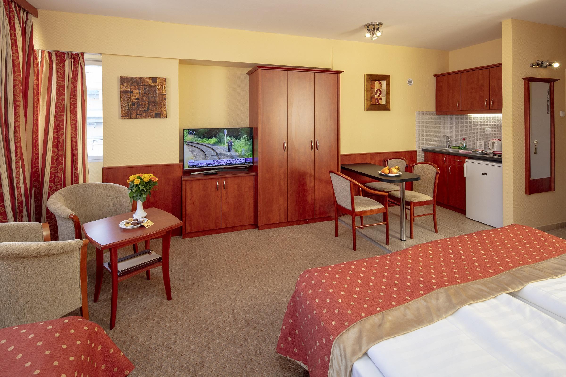 Hotel Charles Budapest Eksteriør bilde