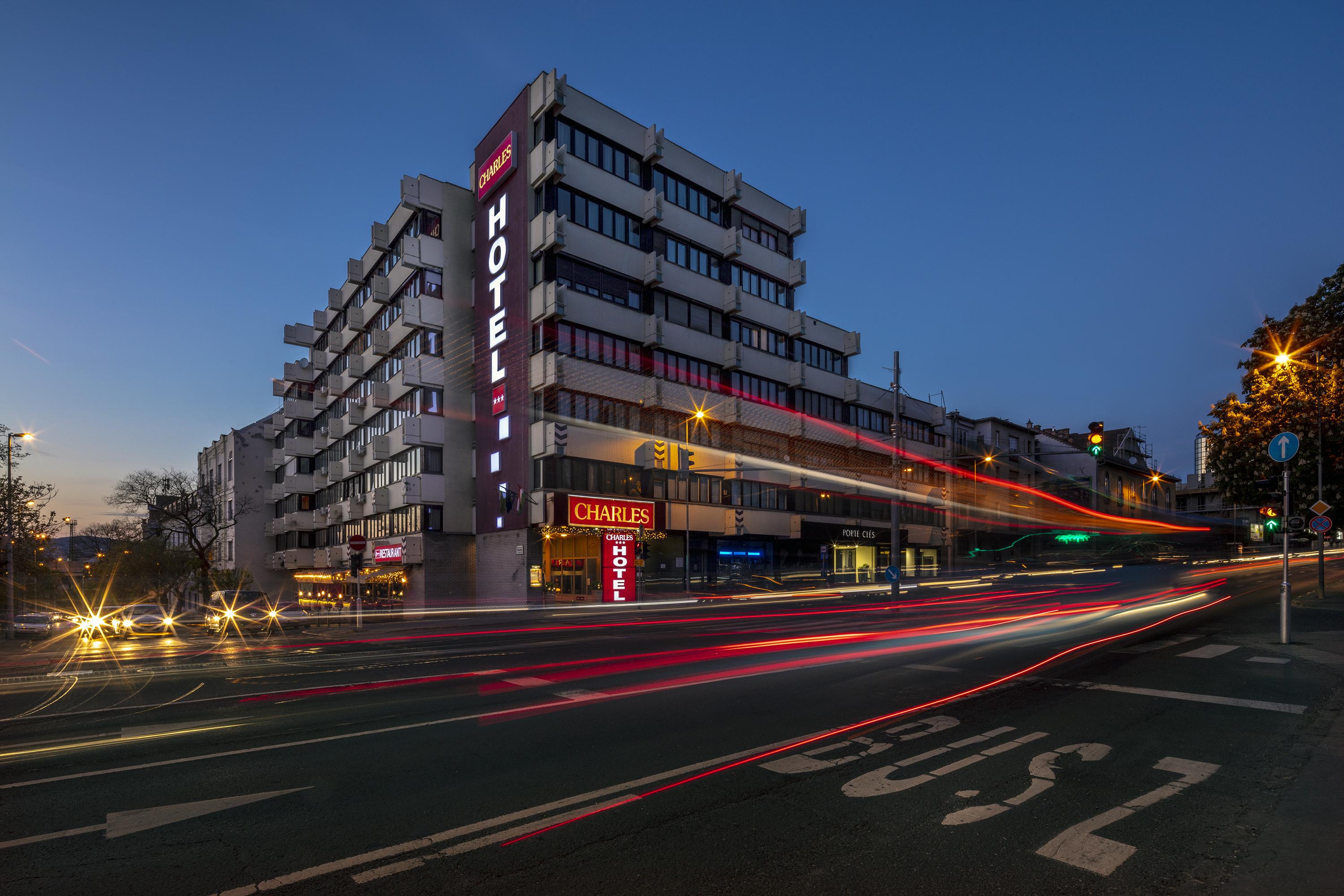 Hotel Charles Budapest Eksteriør bilde